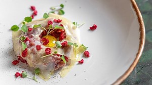 This Parisian restaurant offers a gourmet menu for just €35!