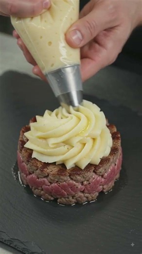 Ultimate Steak with Creamy Mashed Potatoes & Rich Gravy 🥩🥔 | Restaurant-Style Recipe