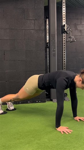 Xcell Health And Fitness on Instagram: "Core on fire - Sliders edition 🔥 Challenge your control, stability, and connection with each movement."