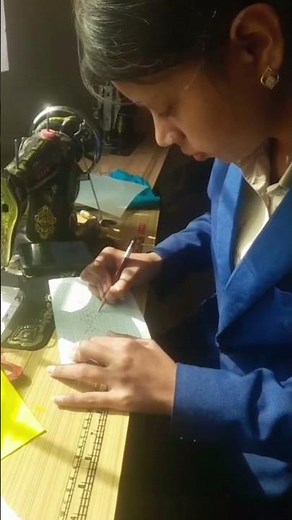 A day in our life as a fashion designer 💖 #fashiondesigner#fashionjournal#designerlife#designprocess