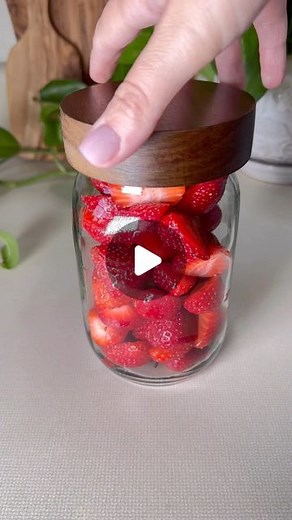 Kellie Atkinson on Instagram: "#Ad21+ Restocking some essentials  @brightcellars Bright Cellars wine subscription ensures I’m always stocked! Get 50% off your first 6 bottle box! Link in bio 殺 #brightcellars #fridgeorganization #asmr #organizedhome #restock #refill #wine"