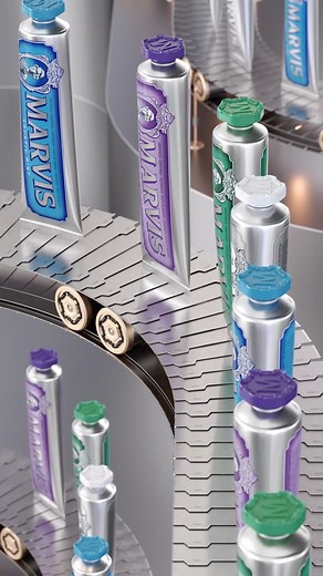 Discover the latest from Marvis: Aquatic & Strong Mint Toothpaste! Experience a unique fresh mint flavour that delivers a long-lasting taste sensation. Marvis helps prevent tooth decay, fights tartar and plaque, and keeps your breath fresh all day while whitening your enamel for a brighter, more beautiful smile. The luxuriously styled tube is a chic addition to any bathroom. Not a fan of mint? No problem! Try Marvis Aquatic. Imagine a fresh breeze at the bottom of the ocean—now forget it and try