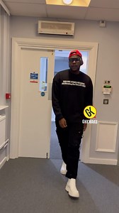 Rapper Medikal arrives inside @thebeat1036fm in London 🇬🇧 for interview It’s all about his Indigo O2 concert happening next week Friday May 3rd | Ghkwaku