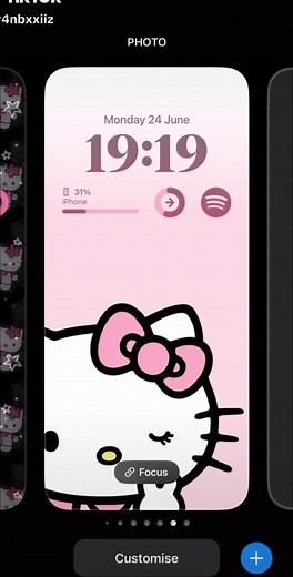 Cute Hello Kitty Wallpaper and Lockscreen Ideas