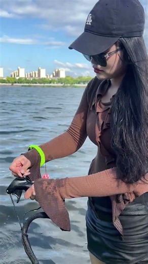 Beginner-Friendly – Everyone Can Be a Surf Pro!