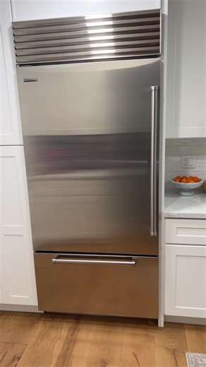 Reheating left overs in the wolf steam oven.