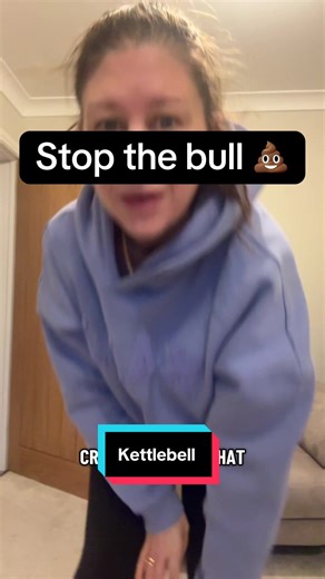 I’m so glad I have this kettlebell so easy to just grab it and do a workout at home #homeworkout #fitness #tiktokmademebuylt #boxingdaysteals