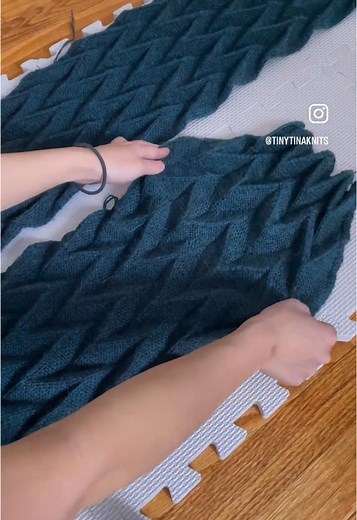 Origami-Inspired Knitting: Raingelt Shawl Adaptation