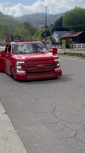 80K views · 3.8K reactions | I ❤️ Slammed Dually’s #sickslammedtrucks #baggedtrucks #duallytrucks | SICK Slammed Trucks | Facebook