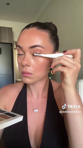 Summer Makeup Looks for 2023: Natural and Glam Styles