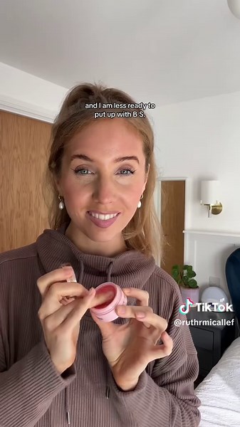 Celebrating Timeless Beauty: The Power of Aging