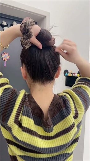 Quick & Stylish High Bun Tutorial - Perfect Updo for Any Occasion