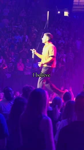 Song of the Saints tour.. Phil Wickham singing I Believe #philwickham #ibelieve #songofthesaints #stlouis #christiantiktok