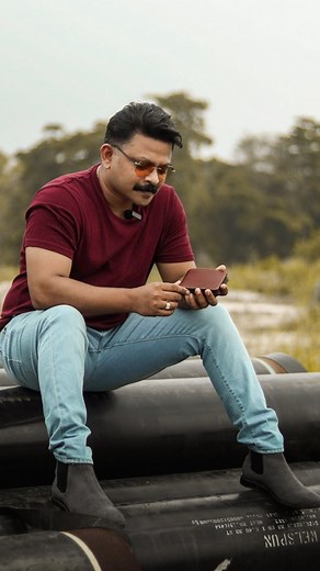 What is vegetable tanned leather ..? Vegetable-tanned leather is made by submerging animal hide in a water or saltwater solution. This removes the fur and makes the hide flexible. Vegetable-based oils and waxes are then applied for a tender, malleable finish. Vegetable-tanned leather begins immediately after an animal is slaughtered. The "green" or new hide is salted to preserve it then hung in a structure called a beam-house. From there, the hide is moved to a liming pit where it is immersed in