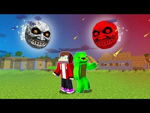 LUNAR MOON VS RED MOON CHALLENGE in Minecraft / JJ and Mikey