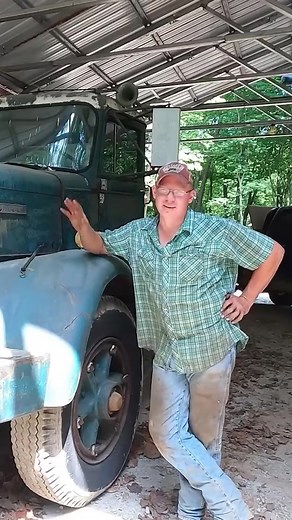 58K views · 1.1K reactions | So what's the deal with the auto car? #virals #carrepairs #autocars #trucks #classiccars #reels | Diesel Creek | Facebook