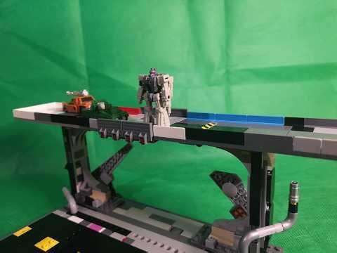 Transformers: The Con Experience (Stop Motion/Animatic)