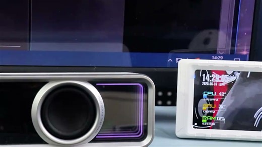 Mirabox妙联宝D5机箱副屏数字时钟电脑监控屏CPU温度显示桌面USB电子日历 D5白色中文版+DR21黑色幻彩版(套餐)