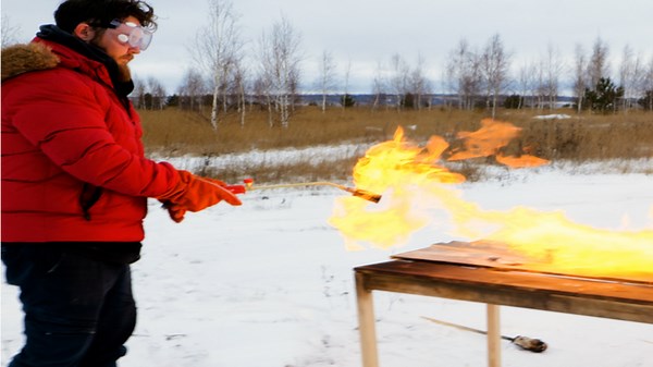 Epoxy & charred wood craft! Turn old dirty furniture into new stylish pieces!