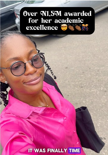 Did you win anything in your time and what was your reward?😂 In my time I was assistant prep prefect, won awards in sports and academics, it’s sweet 🍭 they gave me 😭😂 Graduation day was a success 😍🤗❤️‍🔥 . . . #creatorssearchinsight #academicexcellence #storytimevideos #graduationday🎓 #valedictorian