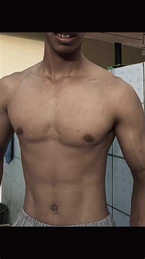 He's not David Laid😂😭#davidlaid #motivated #motivation #gymtok