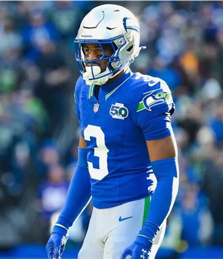 Top 25 Mixers: A Mixtape Featuring NFL Stars