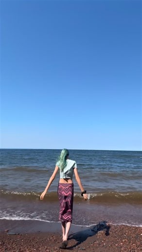 Savvy Trapp on Instagram: "Honestly, I’m in my totally authentic girly era and hopefully forever ♾️❤️ That means I’m completely out as an absolute silly goose 👏🏼 full send 👏🏼 I am the weird girl with tree friends and bug friends, who cuddles frogs, snakes, and dirty muddy ducks, running around in July with UGG boots on or no shoes at all, with the occasional leaf or stick in my hair cause I hit my head on trees 🌳 Catch me playing mermaids in the lake in my socks and long flowy skirt cause n
