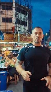 Bangkok’s Chinatown comes alive after dark 🏮 We filmed the vibrant streets of Yaowarat #thaitown
