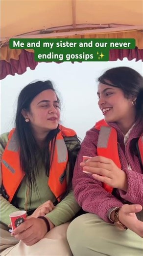 When sisters want to gossip you can’t say no #funny #relatable