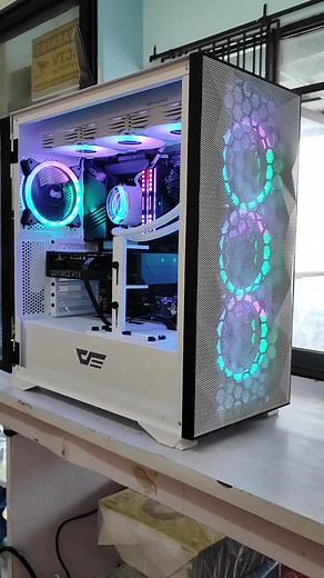 INTEL® CORE™ i5-13600K RTX™ 4070 Ti PC Build Overview