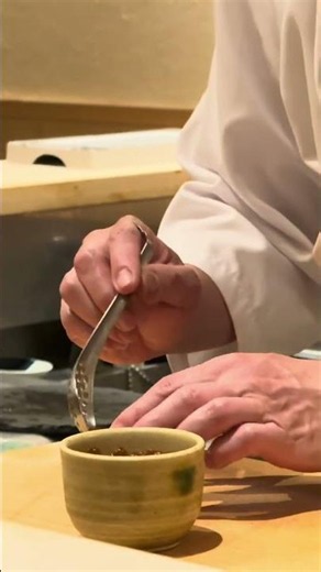 ABBIAMO PROVATO un OMAKASE a Tokyo #japantravel #omakase #sushi #roppongi #foodshorts