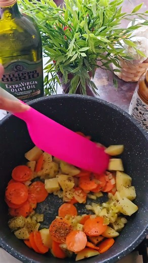 Polish Potato Dill Soup 🍲 Zupa Kopercowa #vegetarianrecipies #soup #viral #recipe #polish #dinner
