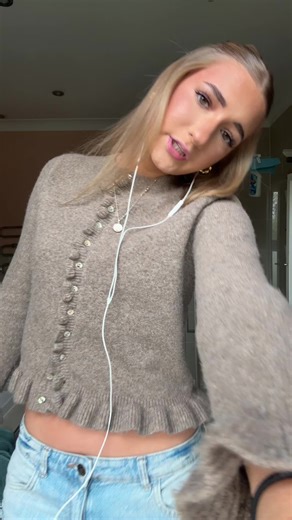 User (@user76391040300310)’s videos with original sound - moa