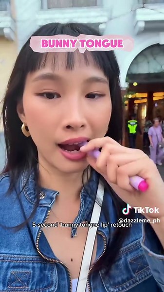 VIRAL Lip Click in Bunny Tongue: The Ultimate Glow