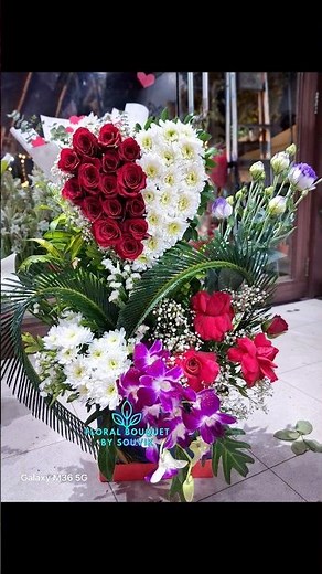 How to Make a Heart Shaped Rose Arrangement 🌹 | Easy DIY Floral Design