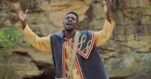 9.4K views · 377 reactions | New Drop. Jah Signal recently dropped a banger called Judas. Watch the full video here> https://youtu.be/wudLue5ETuU?si=WJnmwuipyQjxQw1X #music #africamusic #facebookpost2023 #newvideo #theveebag | The Vee Bag. | Facebook