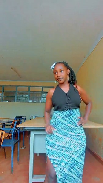 Miss R🌹✨✨🤍🤍 (@muia_06)’s videos with original sound - Lambert olike