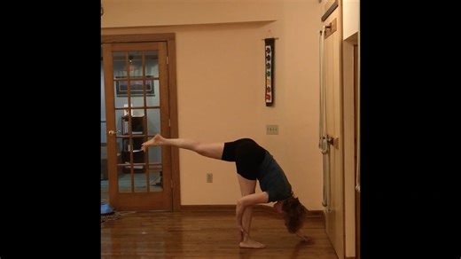 To arrive on one leg from a Handstand takes strength, coordination, and sharp mental focus. Julie displays all three in the transition from Handstand to Upward Extended One Leg Pose. #iyengar #iyengaryoga #yoga #clevelandyoga | Green Tara Yoga & Healing Arts | Facebook
