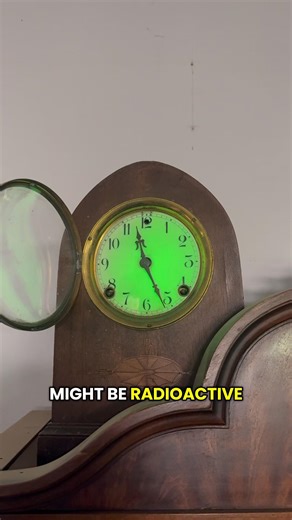 Custard glass clocks are gorgeous! #uranium #radiumgirls #history #radium #radioactive