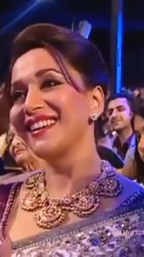 raveena tandon and salman khan romantic best dance #trending #shortsfeed #raveenatandon #shorts #yt