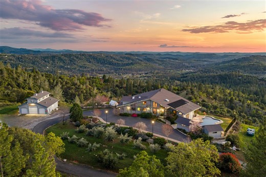 984 Crestview Dr, Murphys, CA 95247 - MLS 226031856 - Coldwell Banker