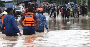 Floods: Over 34,000 victims evacuated | New Straits Times