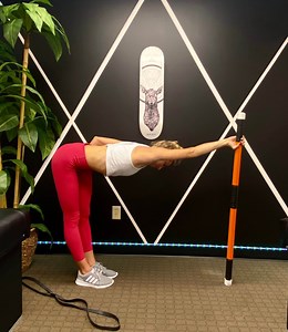 How to fix internally rotated shoulders for better posture