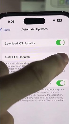 How to enable or disable automatic updates on iPhone
