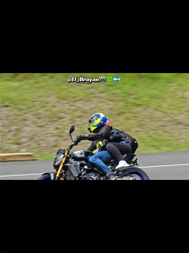 Motivacional para motociclistas: inspiración y fuerza en dos ruedas