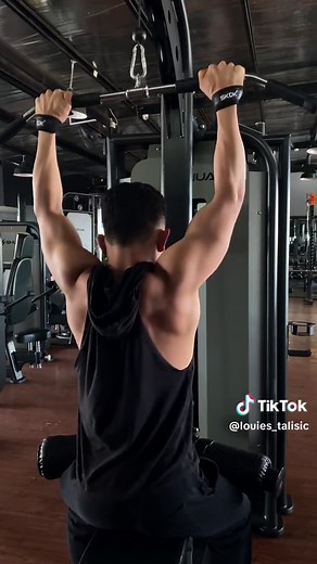 Gusto mo ba ng Cobra BACK? #ronniecoleman #kingofback #muscle #cobraback #gymtok #bodybuilding #backworkout #skd #shop #foryoupage #checkoutnow #natty