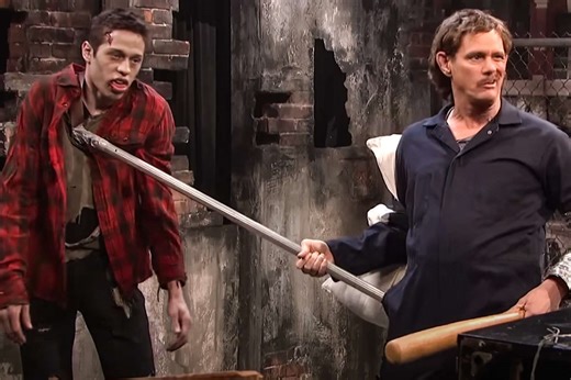 Pete Davidson shares how Jim Carrey tried to save his first big 'SNL' sketch when it bombed