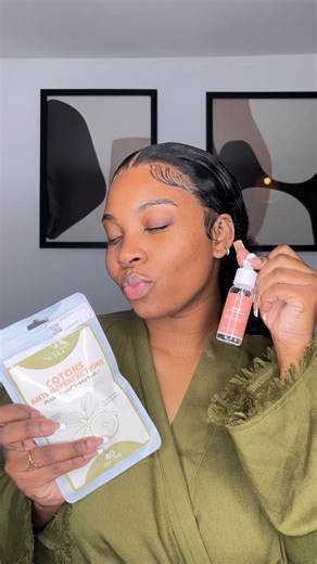 Maëlla | Je vous présente la marque @sefia_eu J’ai tester les cotons anti imperfections au curcuma , il mousse super bien et la texture agréable .... | Instagram