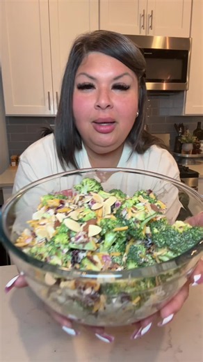 Broccoli Salad is so delicious and makes a perfect side to any meal! #foodie #fyp #lunch #salad