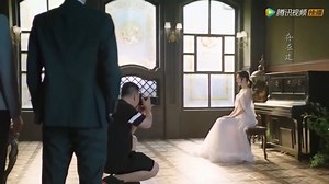 58K views · 2.4K reactions | The moment Cinderella appeared in her wedding dress, the CEO was stunned and instantly fell head over heels in love. ##cdrama #love #大陸劇 #kiss 灰姑娘穿婚纱登场的瞬间，总裁看呆当场疯狂心动 #爱情 #lovestory #chinesedrama #劇情 | 剧爱看 love drama | Facebook